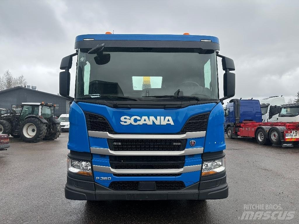Scania P 360 工程吊钩车