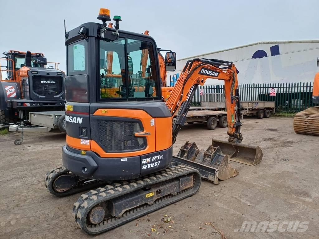 Doosan DX 27 Z - 7 小型挖掘机