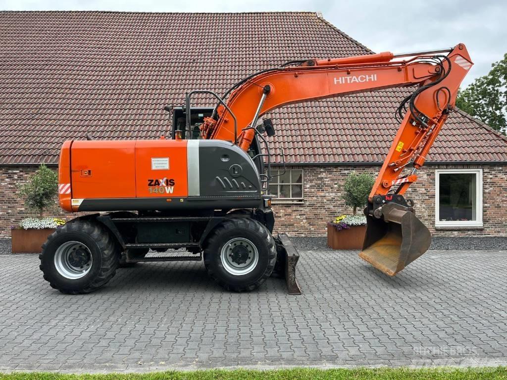 Hitachi ZX 140 W-3 轮式挖掘机