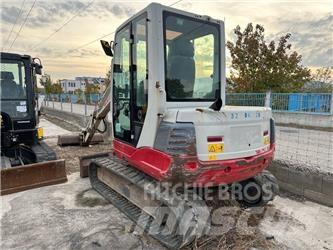 Takeuchi TB250 小型挖掘机