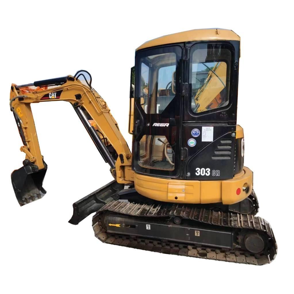CAT 303 CR 小型挖掘机