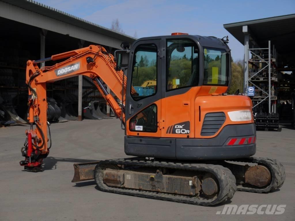 Doosan DX 60 R 小型挖掘机
