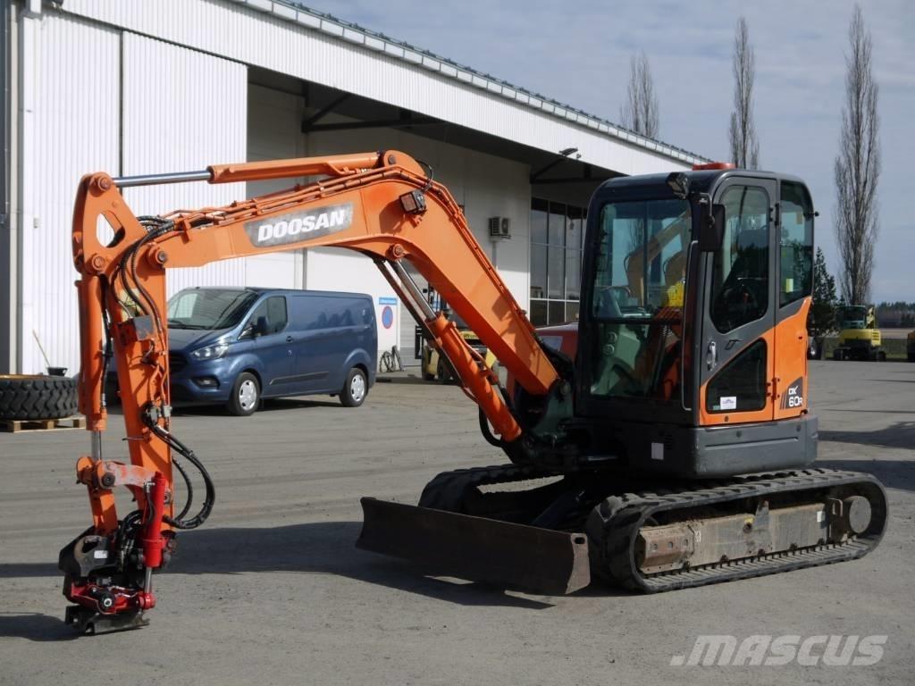 Doosan DX 60 R 小型挖掘机