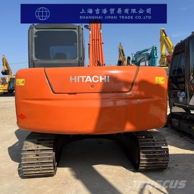 Hitachi ZX 70 小型挖掘机