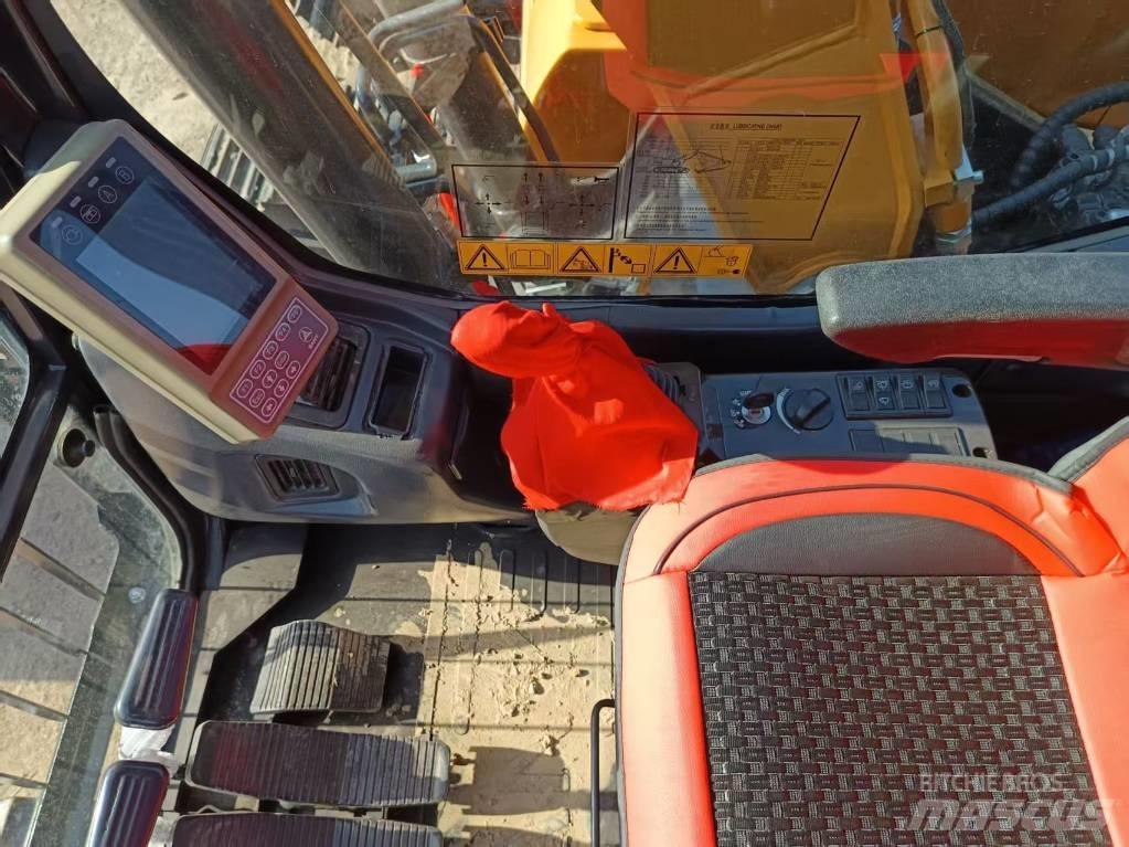 Sany SY155C 中型挖掘机