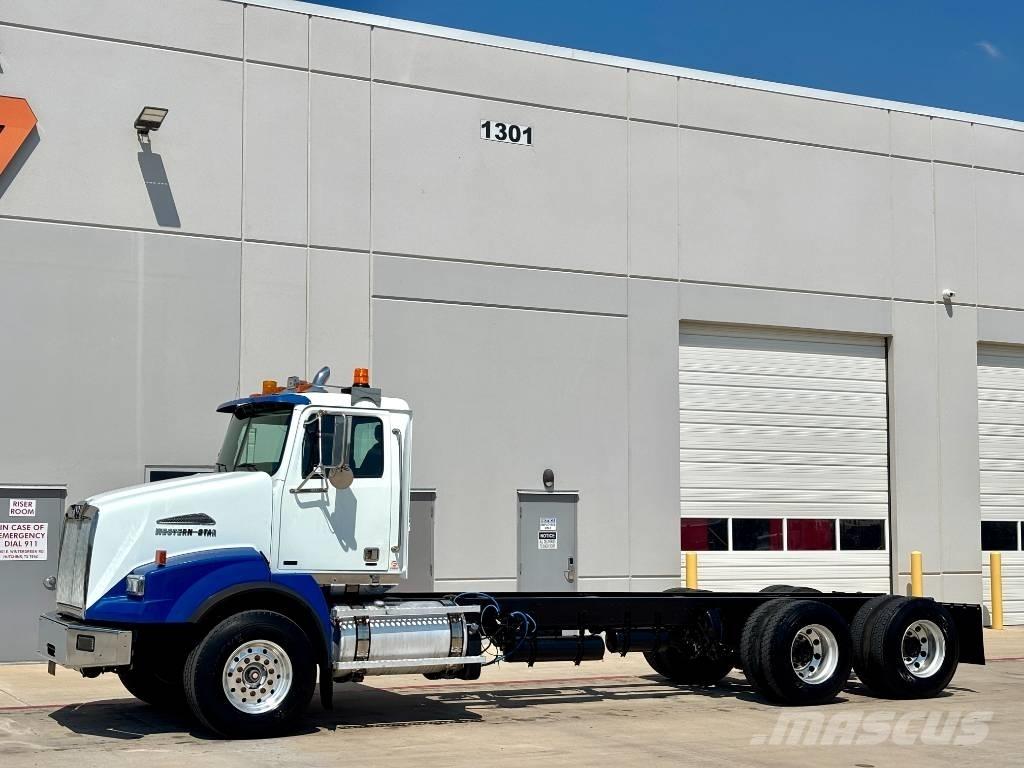 Western Star 4900 牵引车
