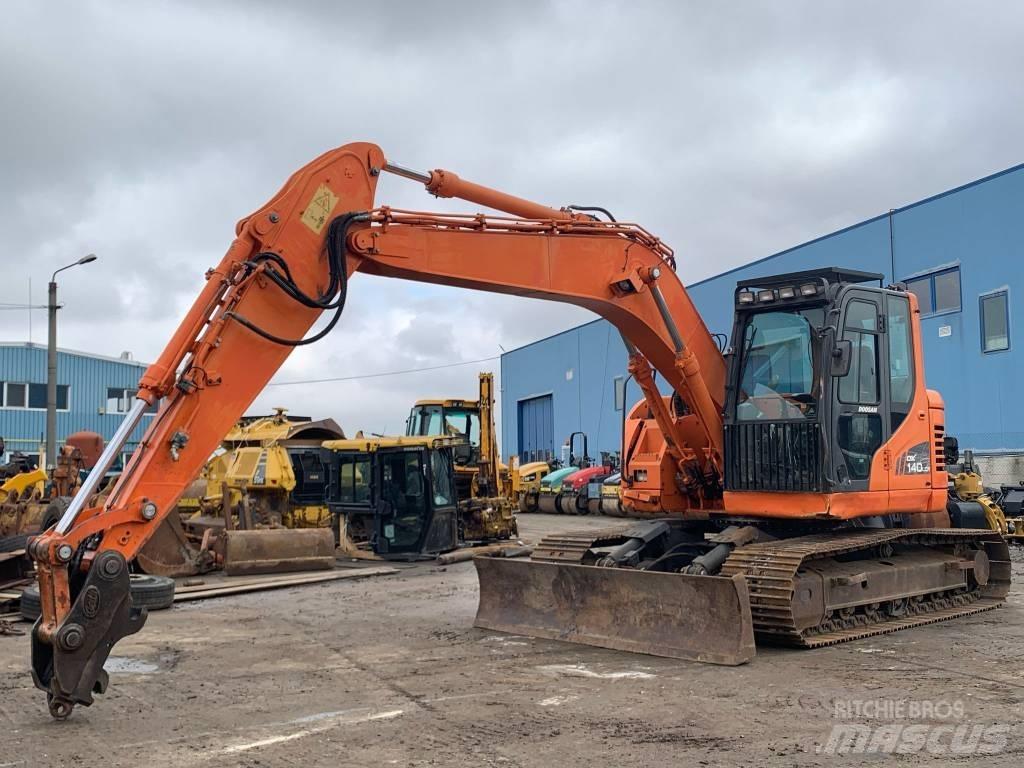 Doosan DX 140 LCR 履带挖掘机