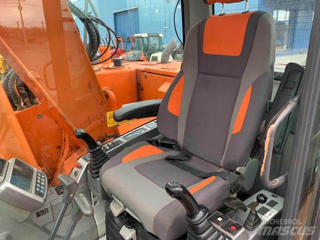 Doosan DX 140 LCR 履带挖掘机