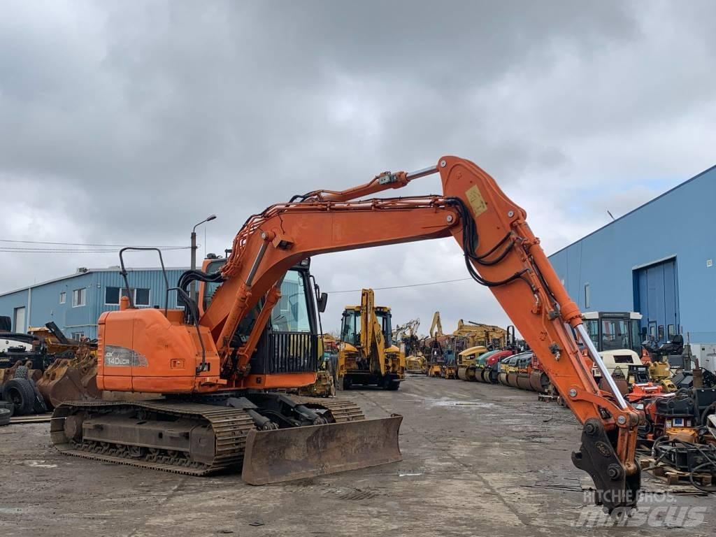 Doosan DX 140 LCR 履带挖掘机