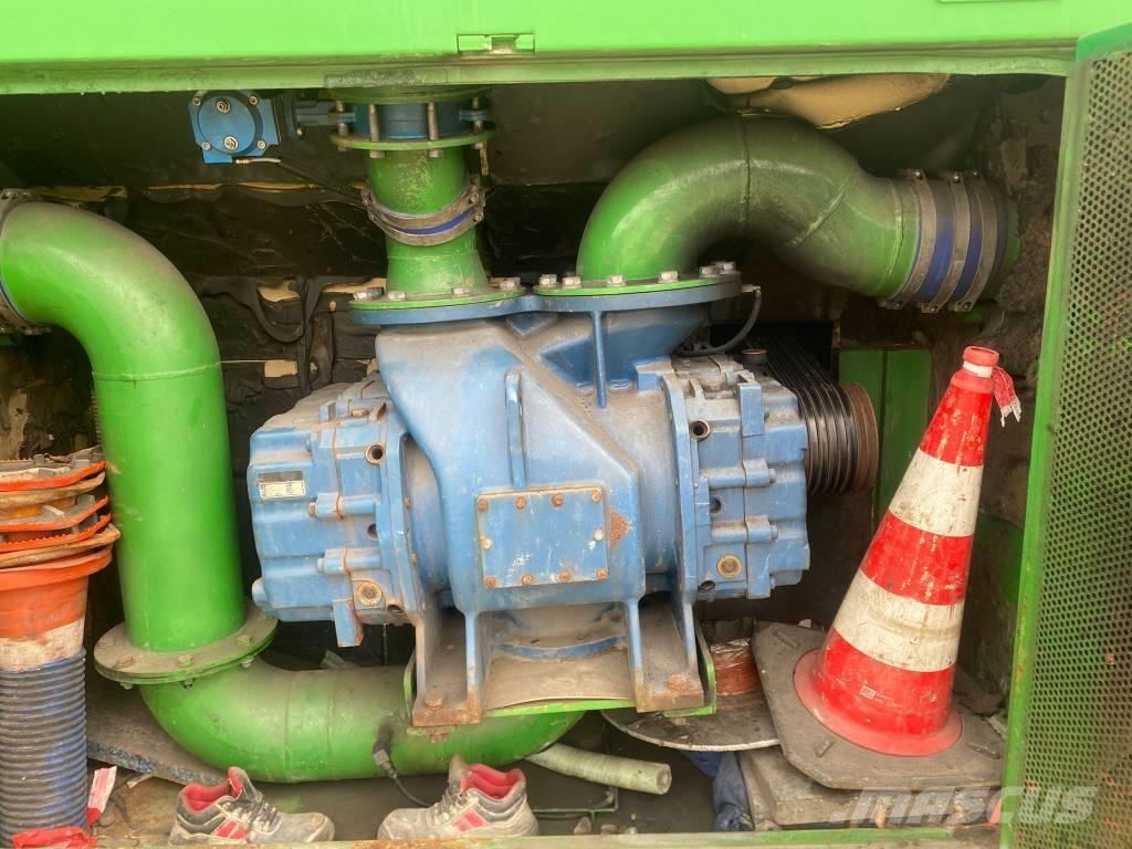 Amphitec Vortex 8000 组合/真空油槽车