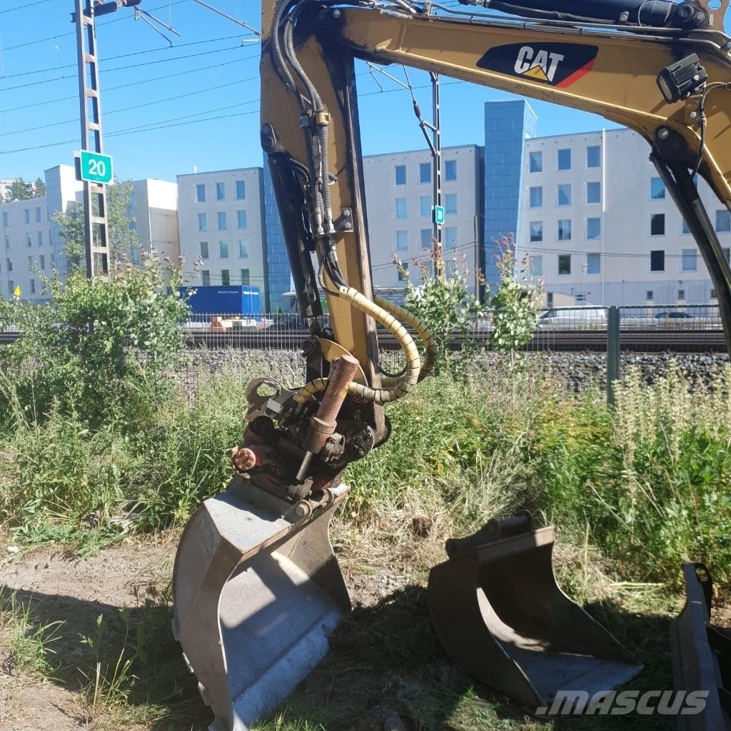CAT 304 D CR 小型挖掘机