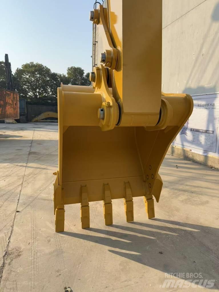 CAT 320GX 中型挖掘机