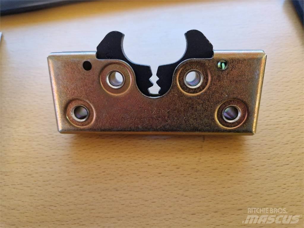 Eco Log CAT 驾驶室与内部