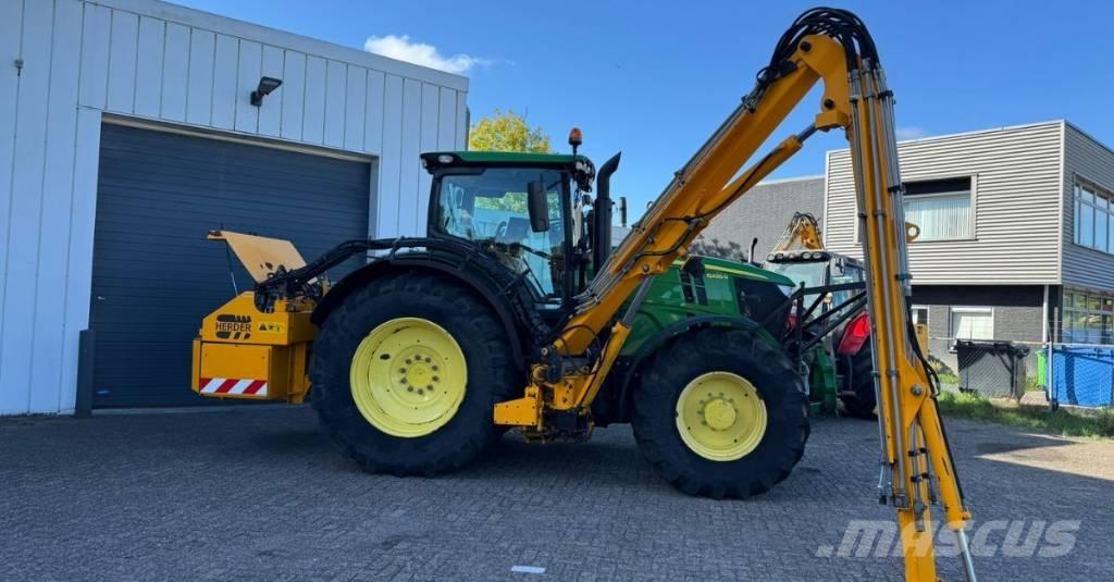 John Deere F 440 M 圆捆打捆机