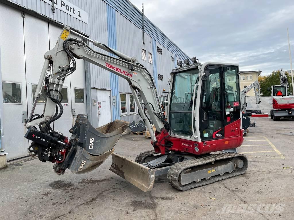 Takeuchi TB 235-2 小型挖掘机