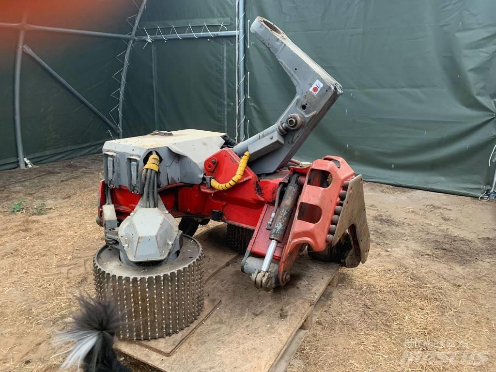 Log Max 7000 收割机机箱