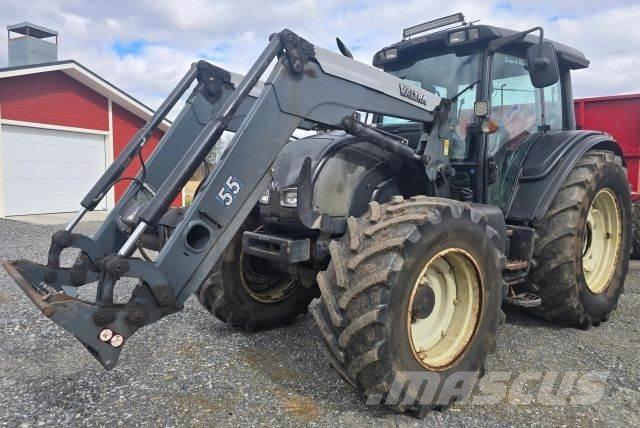 Valtra N141 HiTech 拖拉机/农用车