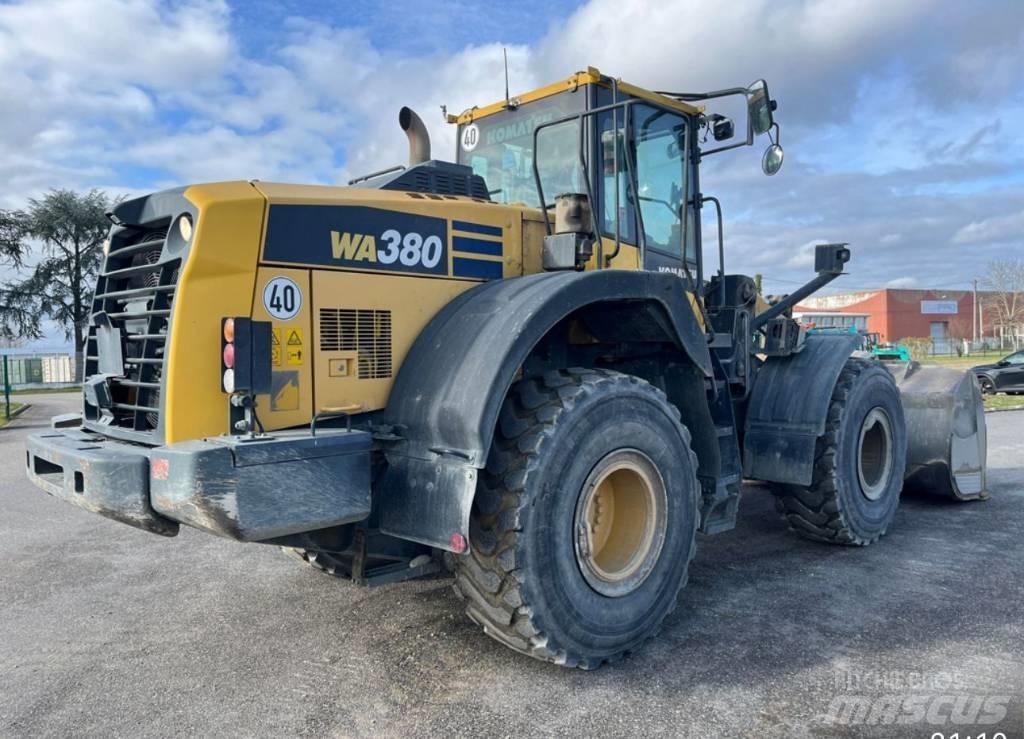 Komatsu WA 380-8 轮式装载机