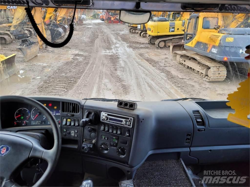 Scania R 420 8X4 翻斗车