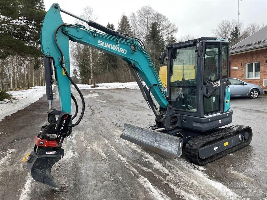 Sunward SWE35UF 小型挖掘机