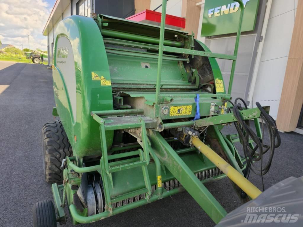 McHale F 5500 圆捆打捆机