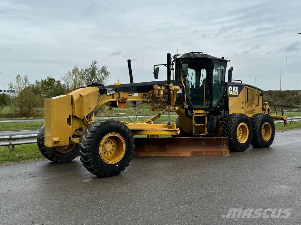 CAT 140M 平地机/推土机
