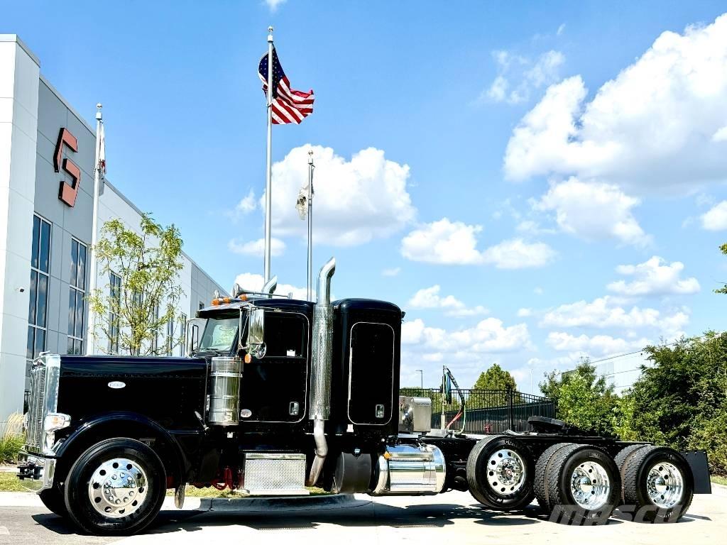 Peterbilt 389 牵引车