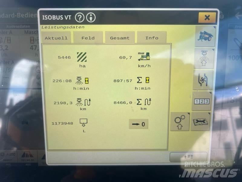 John Deere R975i 牵引式喷雾机