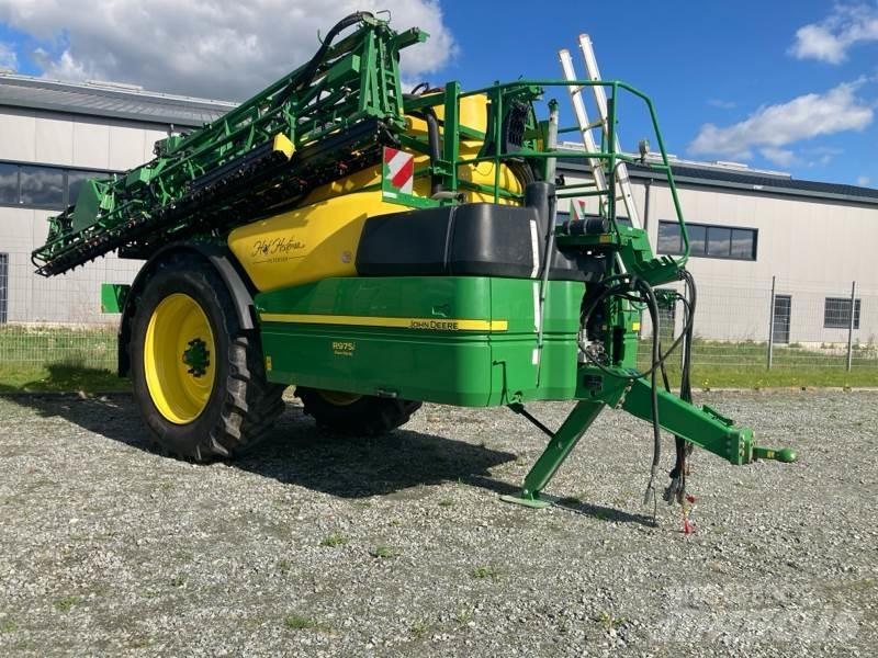 John Deere R975i 牵引式喷雾机