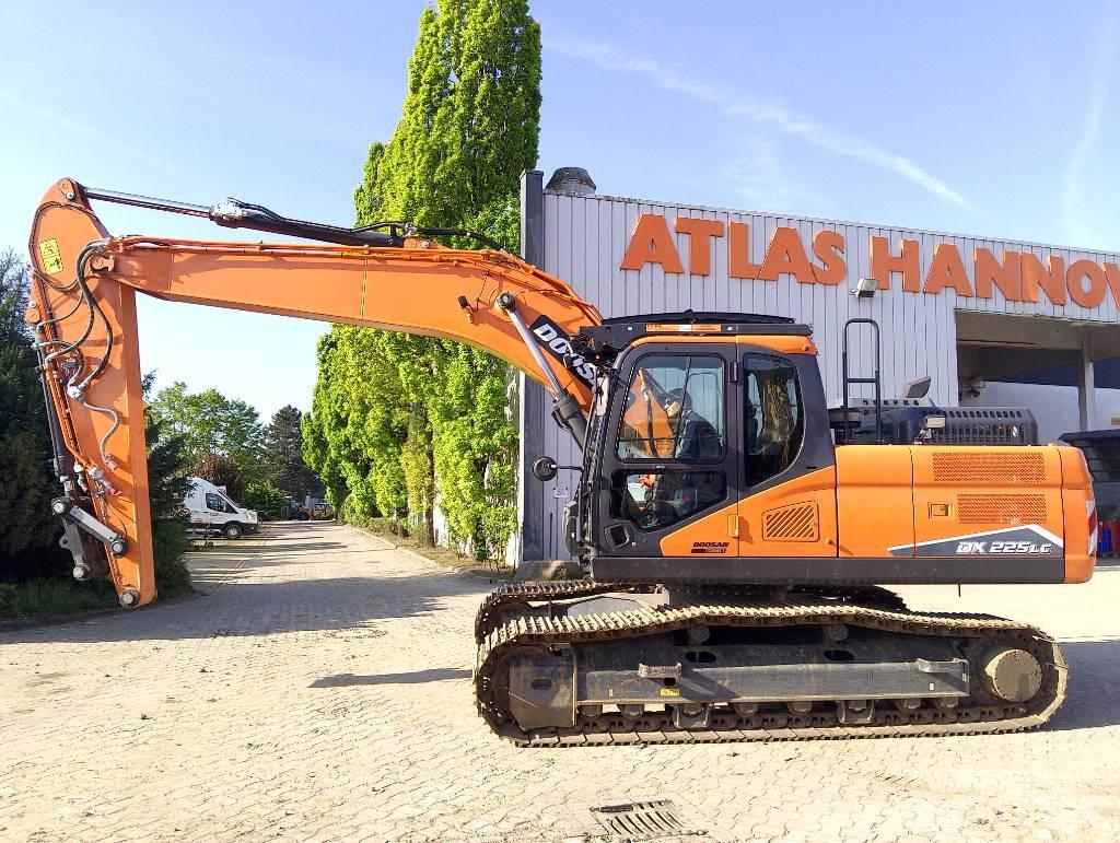 Doosan DX225LC-7 履带挖掘机