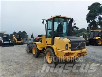 Volvo L 30 G 轮式装载机