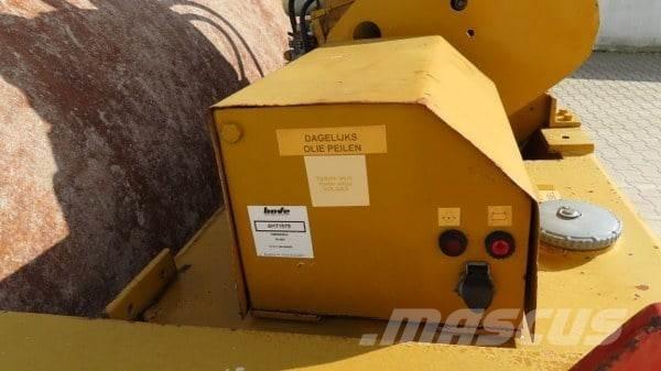 Vibromax W 501 拖式振动压路机