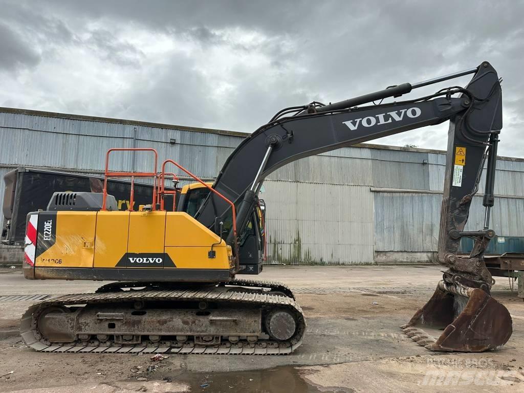 Volvo EC 220 E L 履带挖掘机
