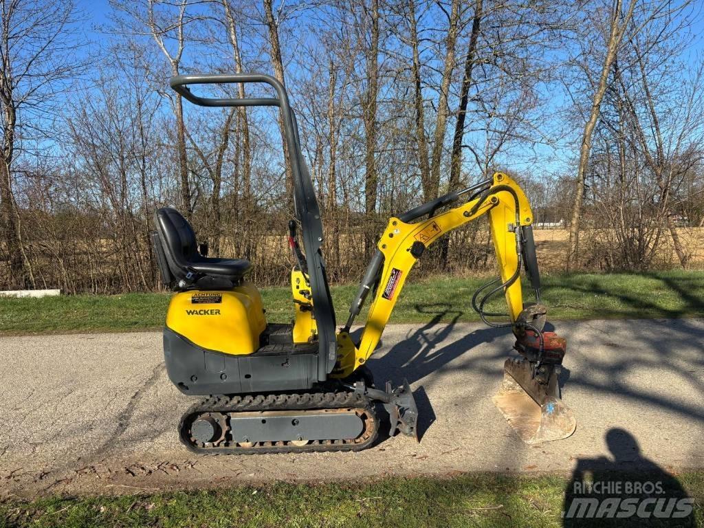 Wacker Neuson 803 小型挖掘机