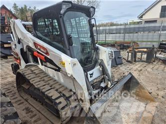 Bobcat T 590 滑移装载机