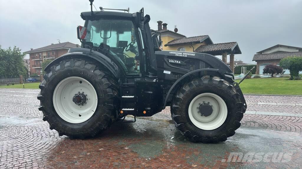 Valtra Q305 拖拉机/农用车