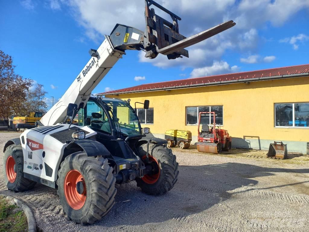 Bobcat TL 38.70 伸缩臂叉装车|叉装车