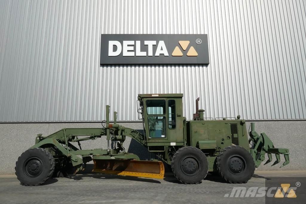 CAT 130G Ex-army 平地机/推土机