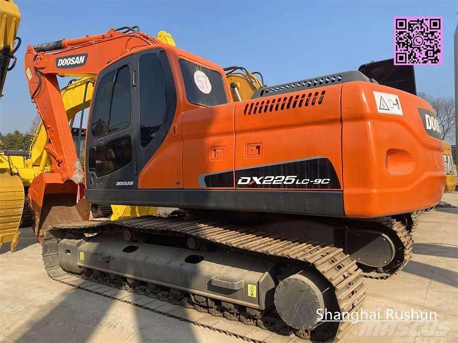 Doosan 225LC-9 履带挖掘机