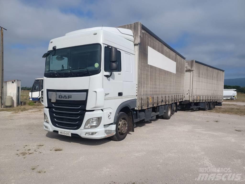 DAF XF 440 篷布货车
