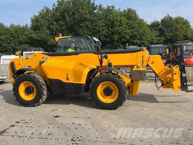 JCB 540-140 伸缩臂叉装车|叉装车