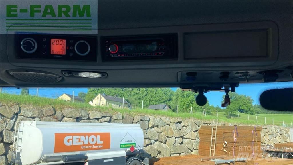 Fendt 513 Vario 拖拉机/农用车