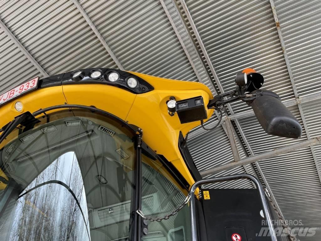 New Holland CX 8.80 联合收割机