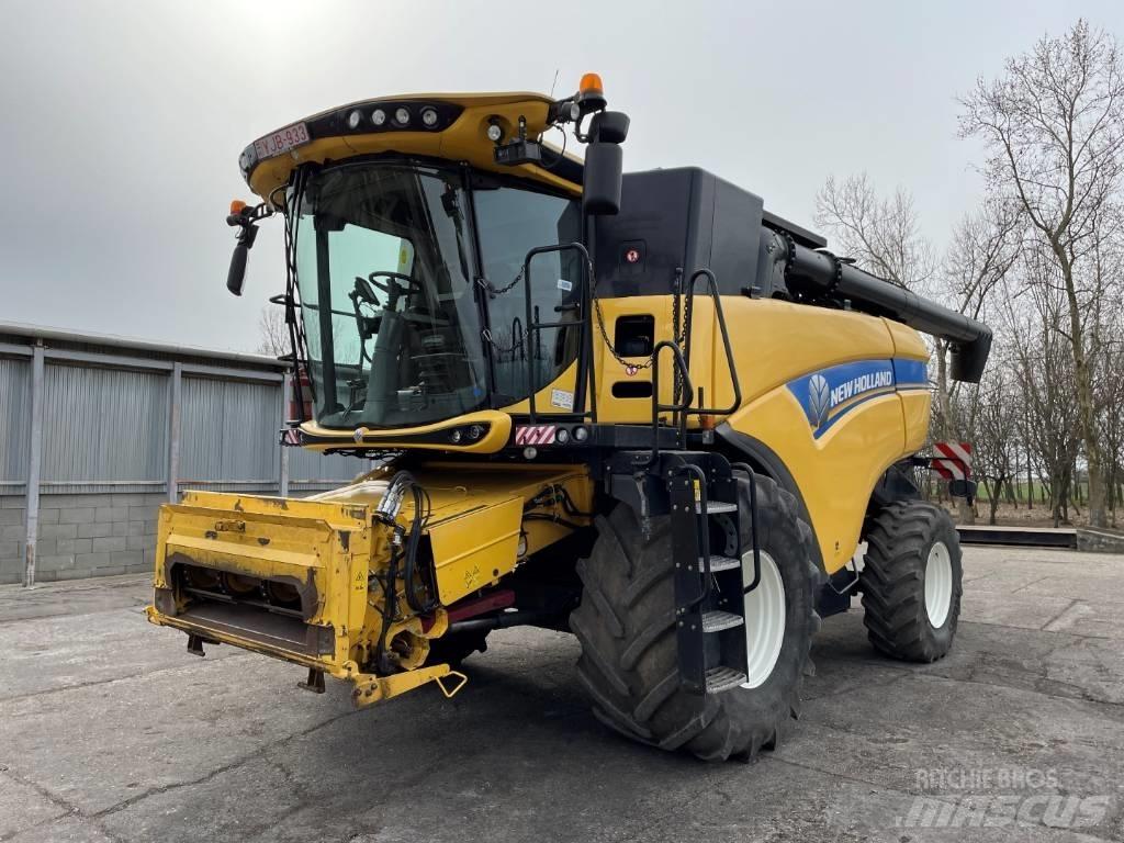 New Holland CX 8.80 联合收割机