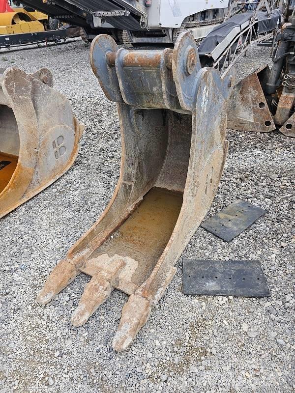 CAT 323-07B 履带挖掘机