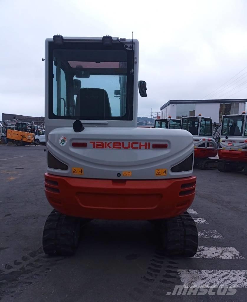 Takeuchi TB 240 小型挖掘机