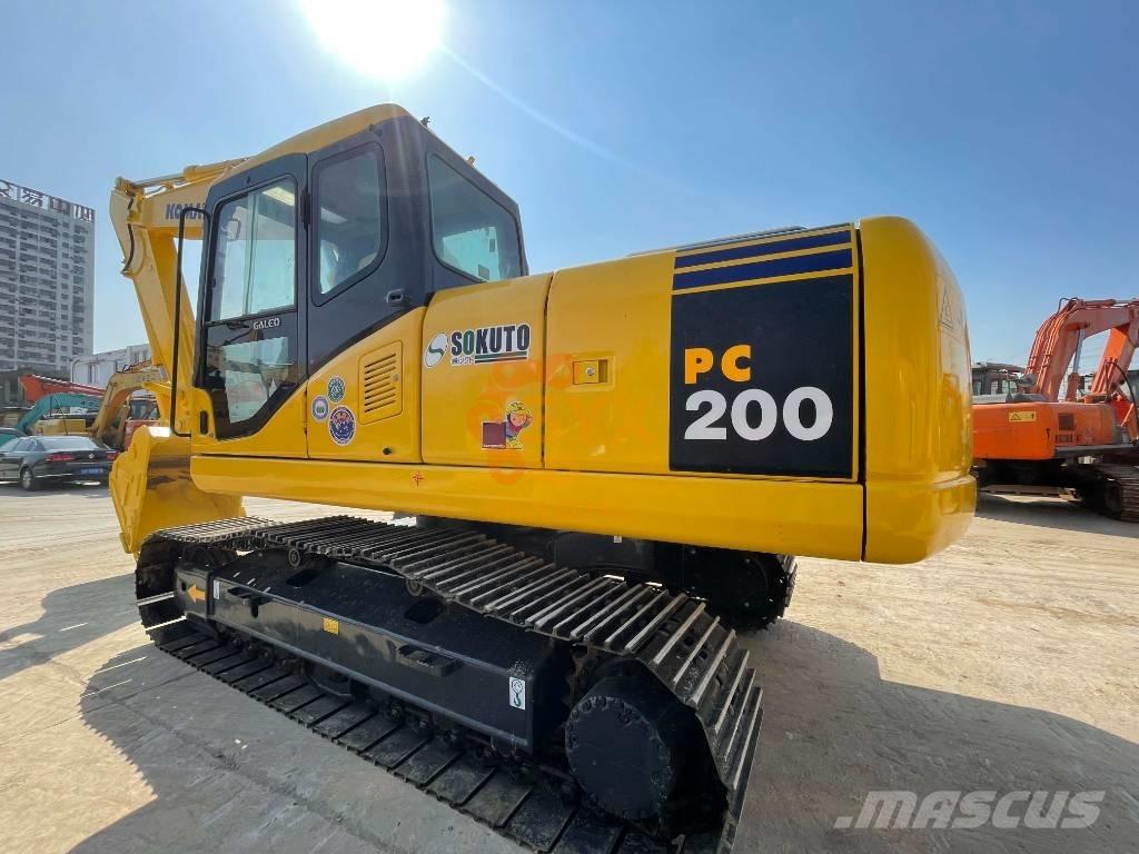 Komatsu PC 200-7 履带挖掘机