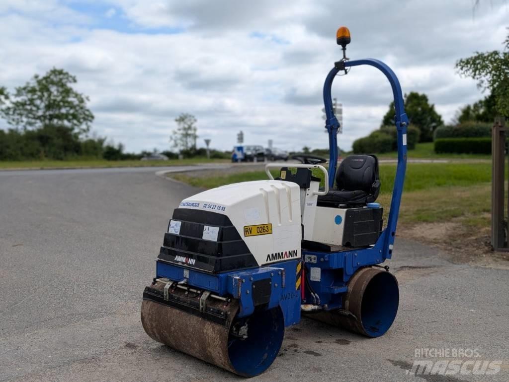 Ammann AV 20-2 双轮压路机