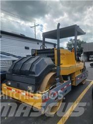 Dynapac CC 421 双轮压路机