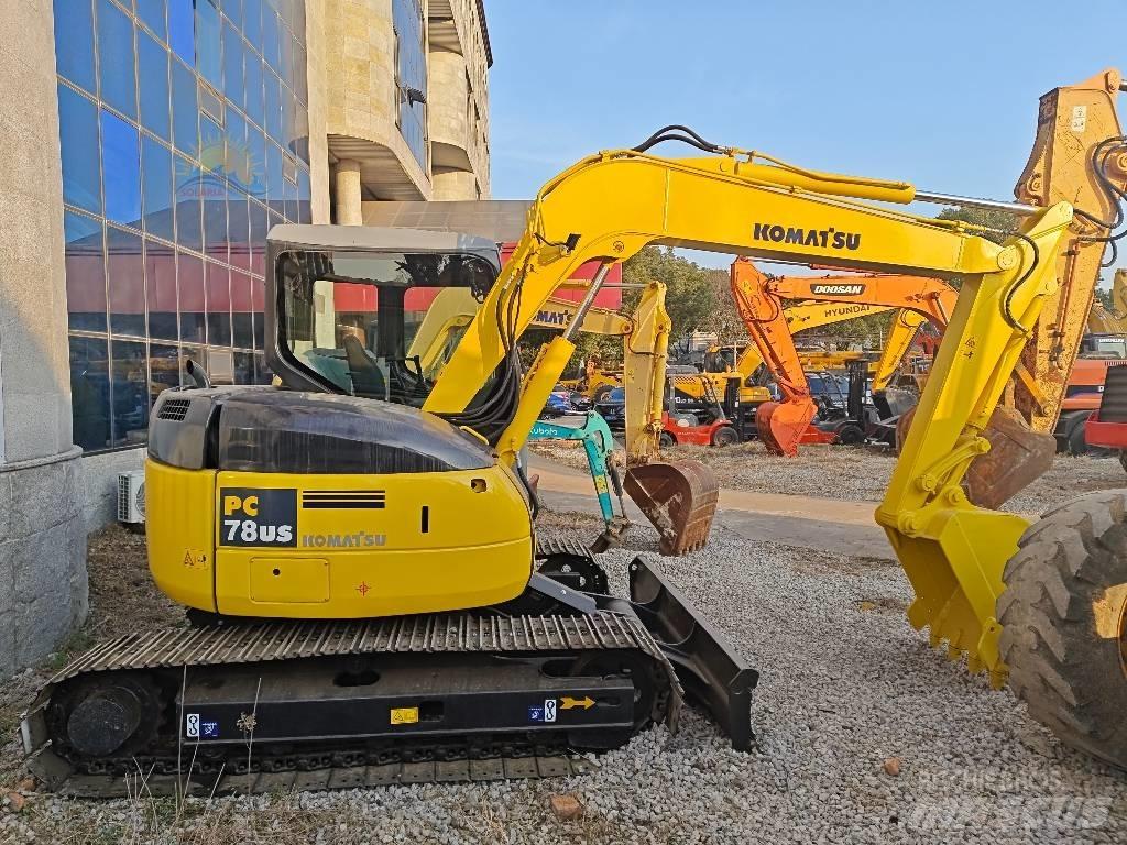 Komatsu PC 78 中型挖掘机